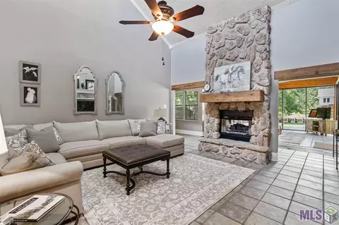 31338 River Pines Dr, Springfield, LA 70462 photo 18