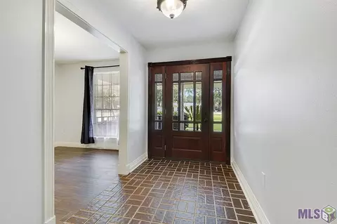 29403 S Anne Dr, Walker, LA 70785 photo 3