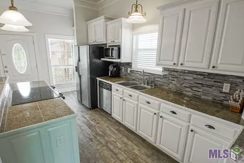 17030 Coles Crk, Springfield, LA 70462 photo 8