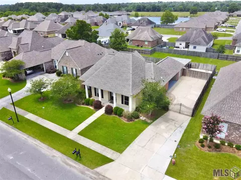 13339 Brookcrest Dr, Walker, LA 70785 photo 4