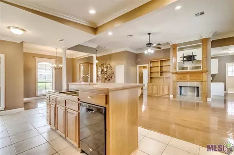 13339 Brookcrest Dr, Walker, LA 70785 photo 11