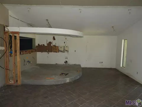 400 Parklan Dr, Baker, LA 70714 photo 6