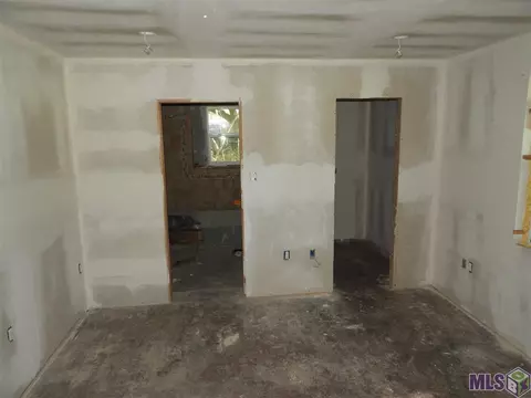 400 Parklan Dr, Baker, LA 70714 photo 11