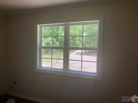 27793 La Hwy 22, Springfield, LA 70462 photo 4