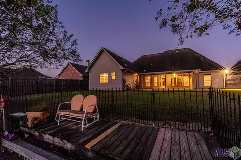 34035 Springlake Dr, Walker, LA 70785 photo 8