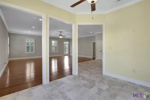 32125 Tiboe Plz, Springfield, LA 70462 photo 15