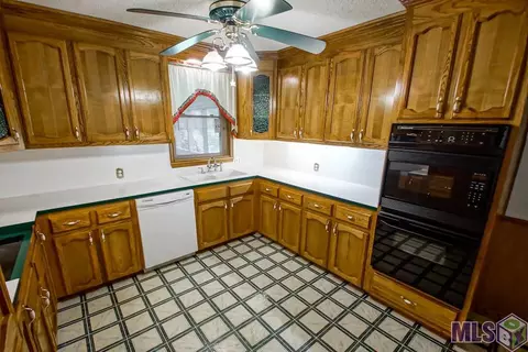 12035 Mockingbird Ln, Walker, LA 70785 photo 11