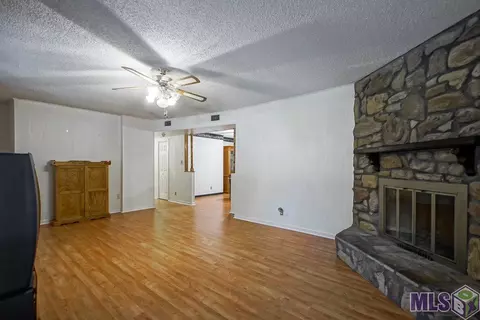 12035 Mockingbird Ln, Walker, LA 70785 photo 8