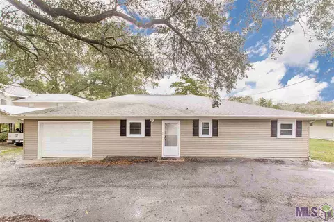 33201 Jules Prokop Rd, Springfield, LA 70462 photo 2