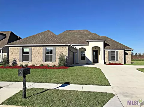 4904 Trial Dr, Addis, LA 70710 photo 1