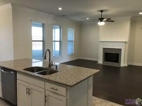 4904 Trial Dr, Addis, LA 70710 photo 3