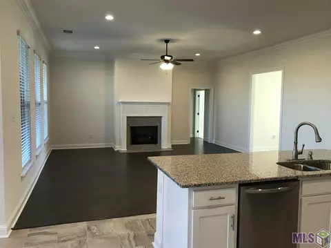 4904 Trial Dr, Addis, LA 70710 photo 4