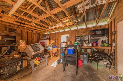 5717 Debuse Rd, Erath, LA 70533 photo 10