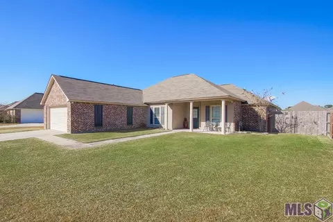 15055 Cross Gate Dr, Walker, LA 70785 photo 2