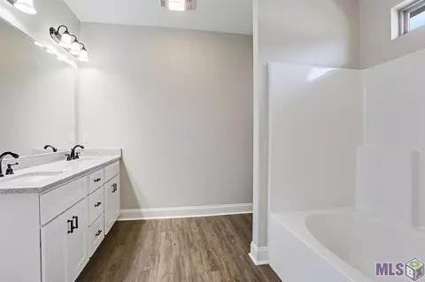 13170 Brian Park Dr, Walker, LA 70785 photo 7