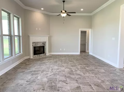 4902 Trial Dr, Addis, LA 70710 photo 2