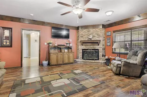 12646 Devall Rd, Baton Rouge, LA 70818 photo 3