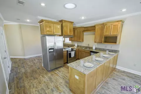 1129 Chemin Dr, Baker, LA 70714 photo 2
