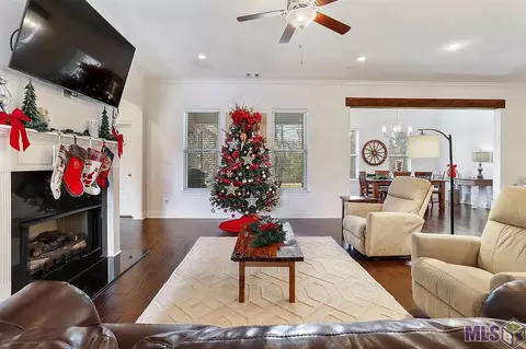 16152 Redstone Dr, Central, LA 70770 photo 3