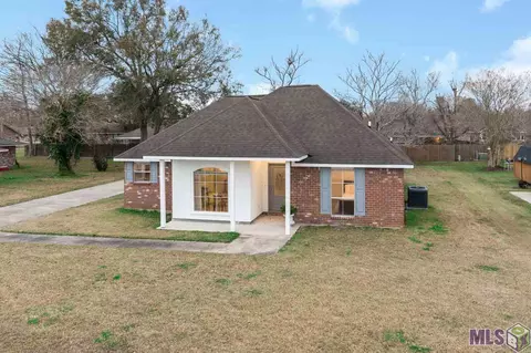 2120 Ory Dr, Brusly, LA 70719 photo 2