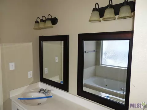 33871 Perkins Crossing Rd, Walker, LA 70785 photo 9