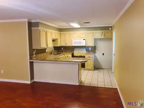 304 Hogan St, Berwick, LA 70342 photo 4