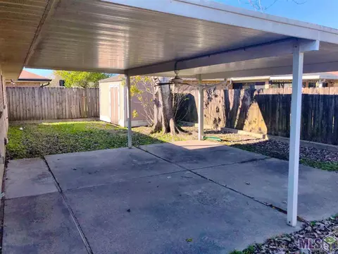 304 Hogan St, Berwick, LA 70342 photo 12
