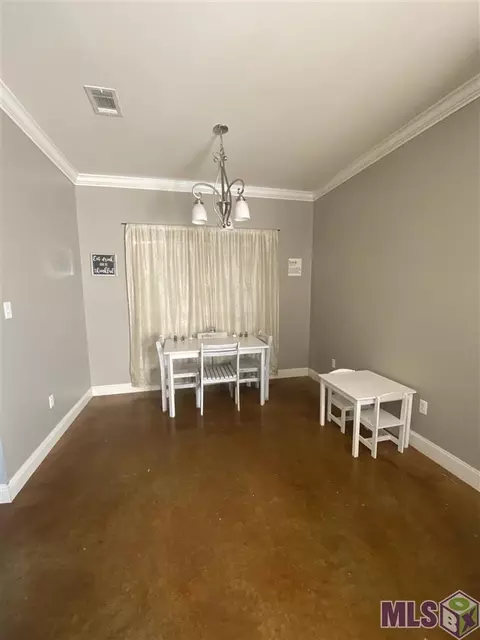 13533 Rose Dr, Walker, LA 70785 photo 4