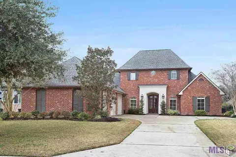 12319 Oak Brook Dr, Geismar, LA 70734 photo 2