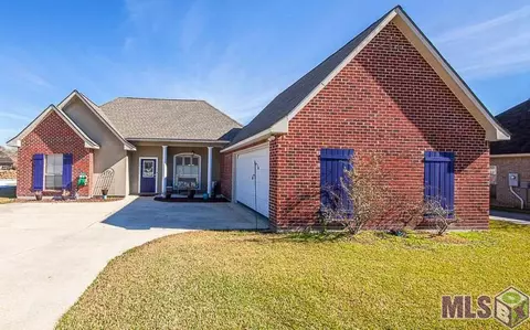 32732 Maci Dr, Walker, LA 70785 photo 1