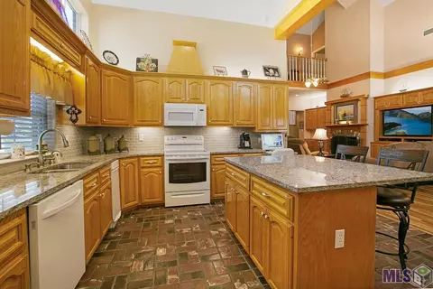 28820 Danielle Ben Dr, Walker, LA 70785 photo 17