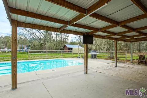 12110 Cardinal Dr, Walker, LA 70785 photo 4