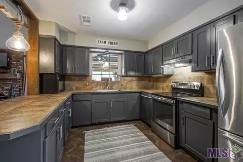 12110 Cardinal Dr, Walker, LA 70785 photo 8