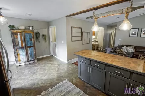 12110 Cardinal Dr, Walker, LA 70785 photo 9