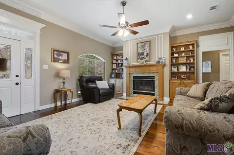 12668 Pendarvis Ln, Walker, LA 70785 photo 6