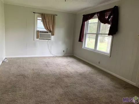30164 Smith Dr, Walker, LA 70785 photo 5