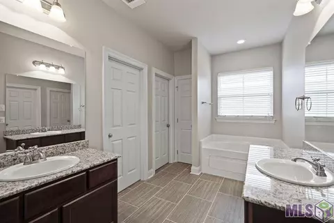 20550 Fairway Dr, Killian, LA 70462 photo 11