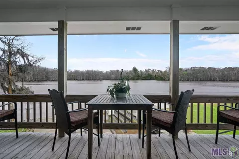33208 Rivergate Cir, Springfield, LA 70462 photo 12