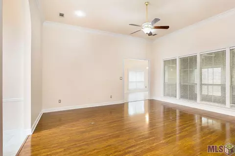 12835 Hodges Ln, Walker, LA 70785 photo 8