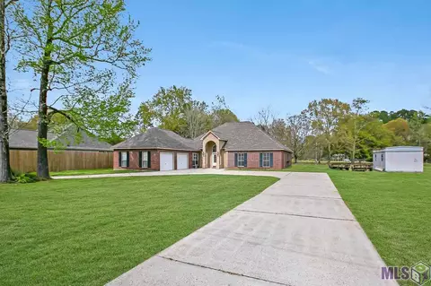 12835 Hodges Ln, Walker, LA 70785 photo 2