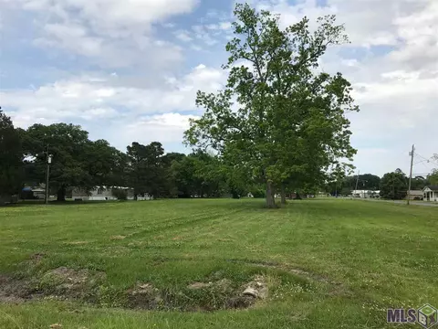 7837 First St, Addis, LA 70710 photo 5