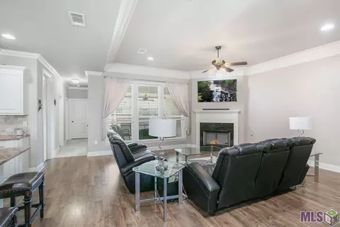 13297 Williamsburg Dr, Walker, LA 70785 photo 7