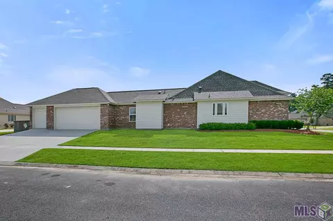 13297 Williamsburg Dr, Walker, LA 70785 photo 3
