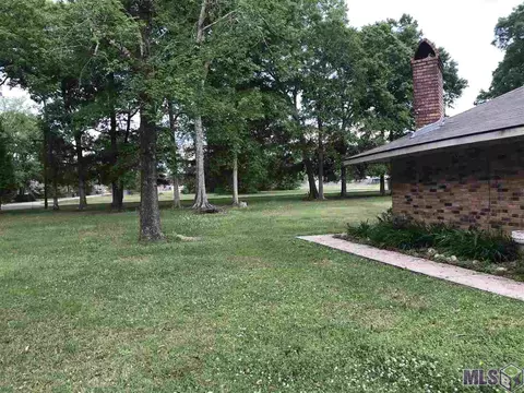 30149 Stadium Dr, Walker, LA 70785 photo 2