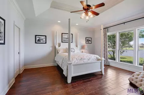 320 Lac Calcasieu Dr, Luling, LA 70070 photo 11