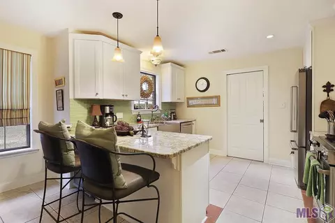 31305 River Pines Dr, Springfield, LA 70462 photo 15