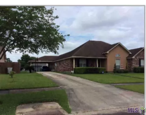 4401 Fourchon Dr, Baker, LA 70714 photo 4