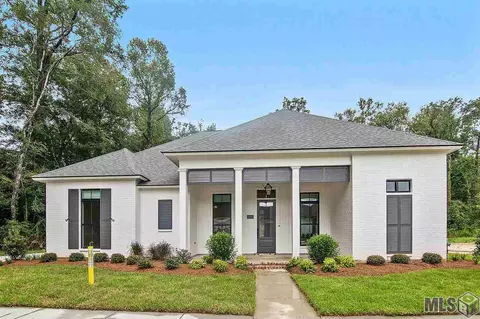 13625 Sawmill Dr, Central, LA 70818 photo 1