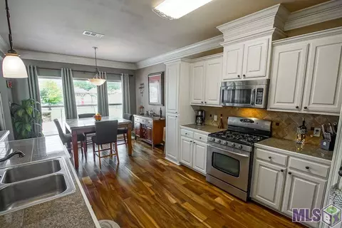 34231 Spring Lake Dr, Walker, LA 70785 photo 10