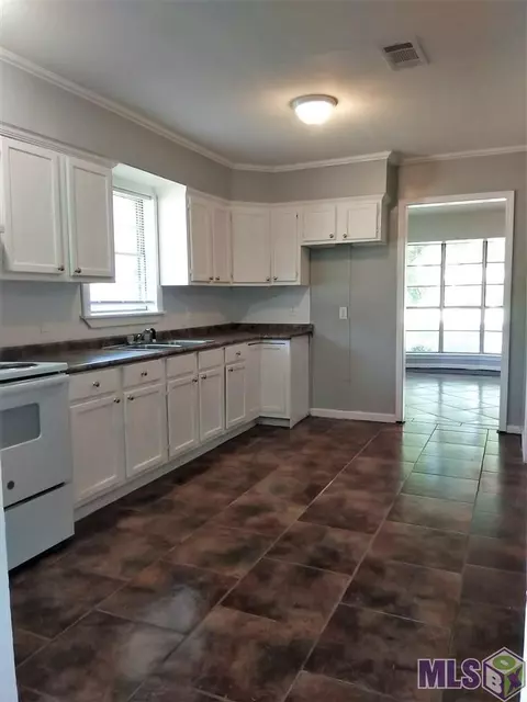 3479 Van Buren St, Baker, LA 70714 photo 11